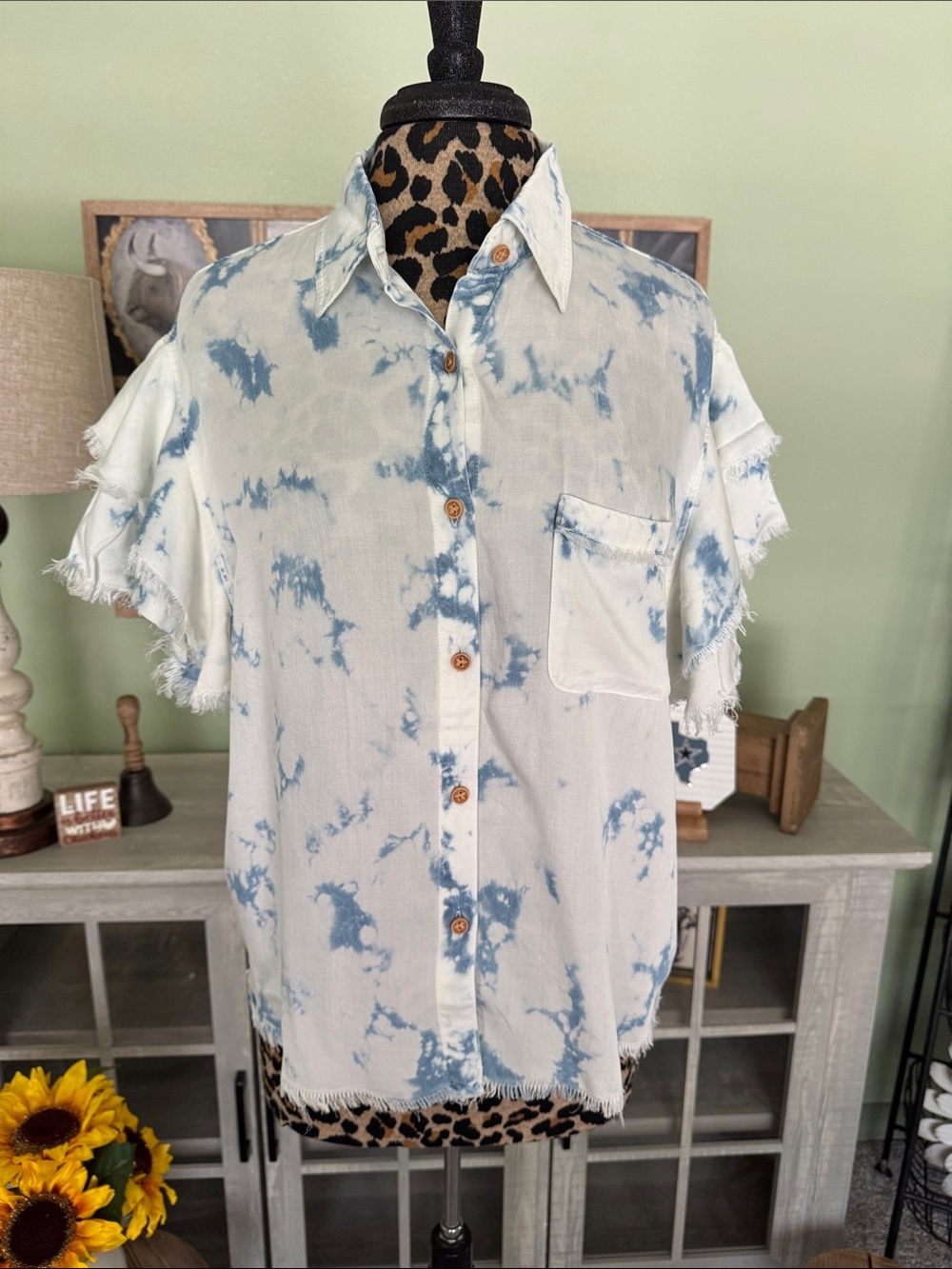 White Birch Casual Tie-Dye Short Sleeve Button-Up Shirt - Blue/White Sz L